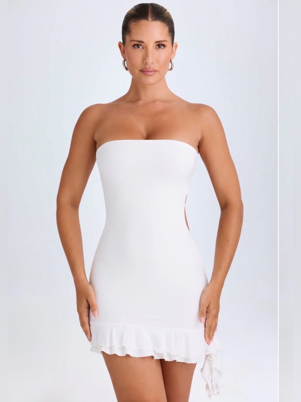 NWT 🫧 Oh Polly | Misa Ruffle-Trim Cut-Out Bandeau Mini Dress in White (XS) 🫧